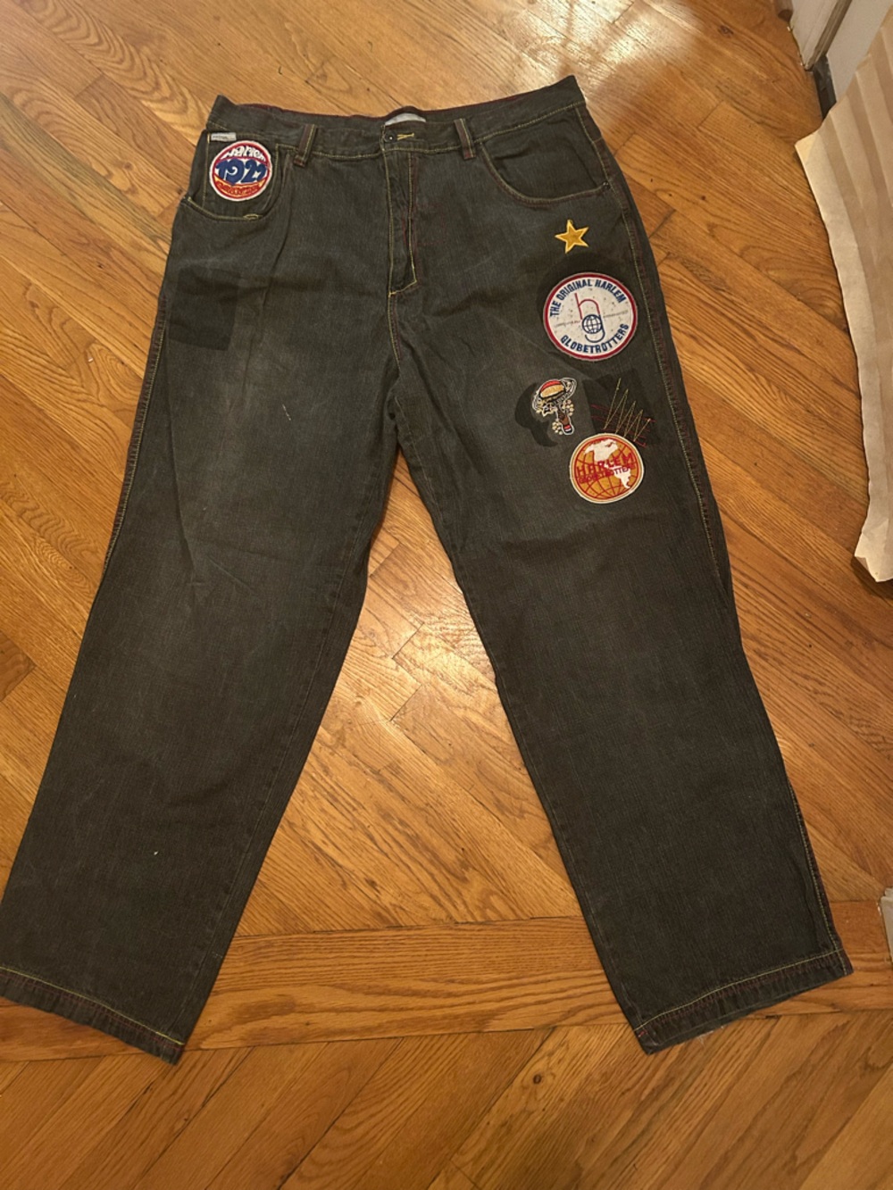 Relaxed Black Men's Jeans with Embroidered Patch Details